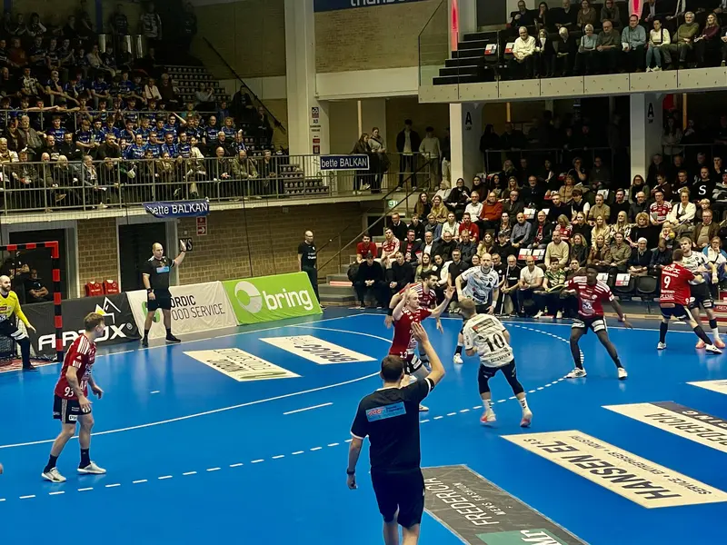 FHK smed sejren i sidste sekund