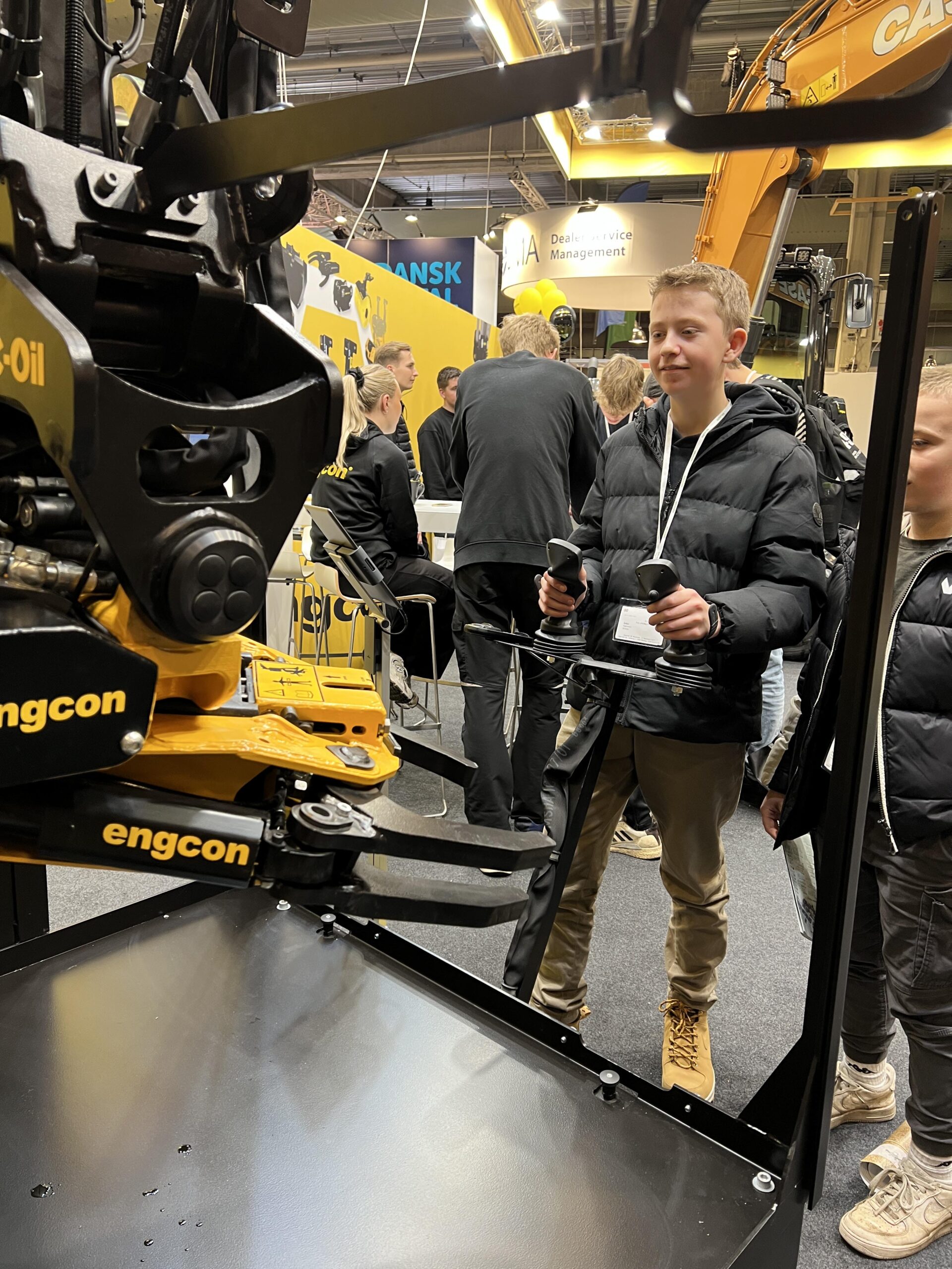 engcon viser flaget både ude og inde på Kloakmessen