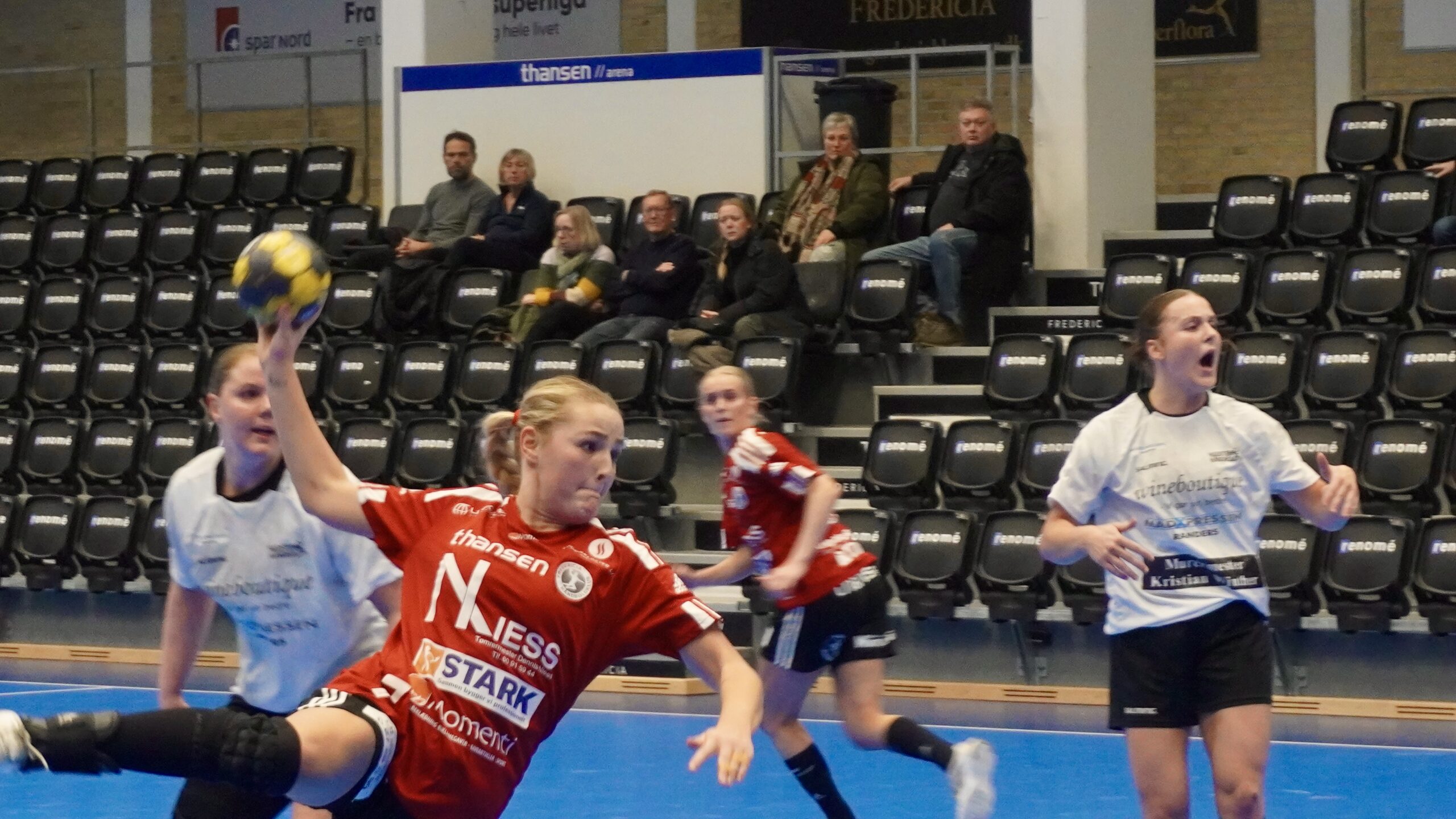 Hadsten var et niveau over FHK