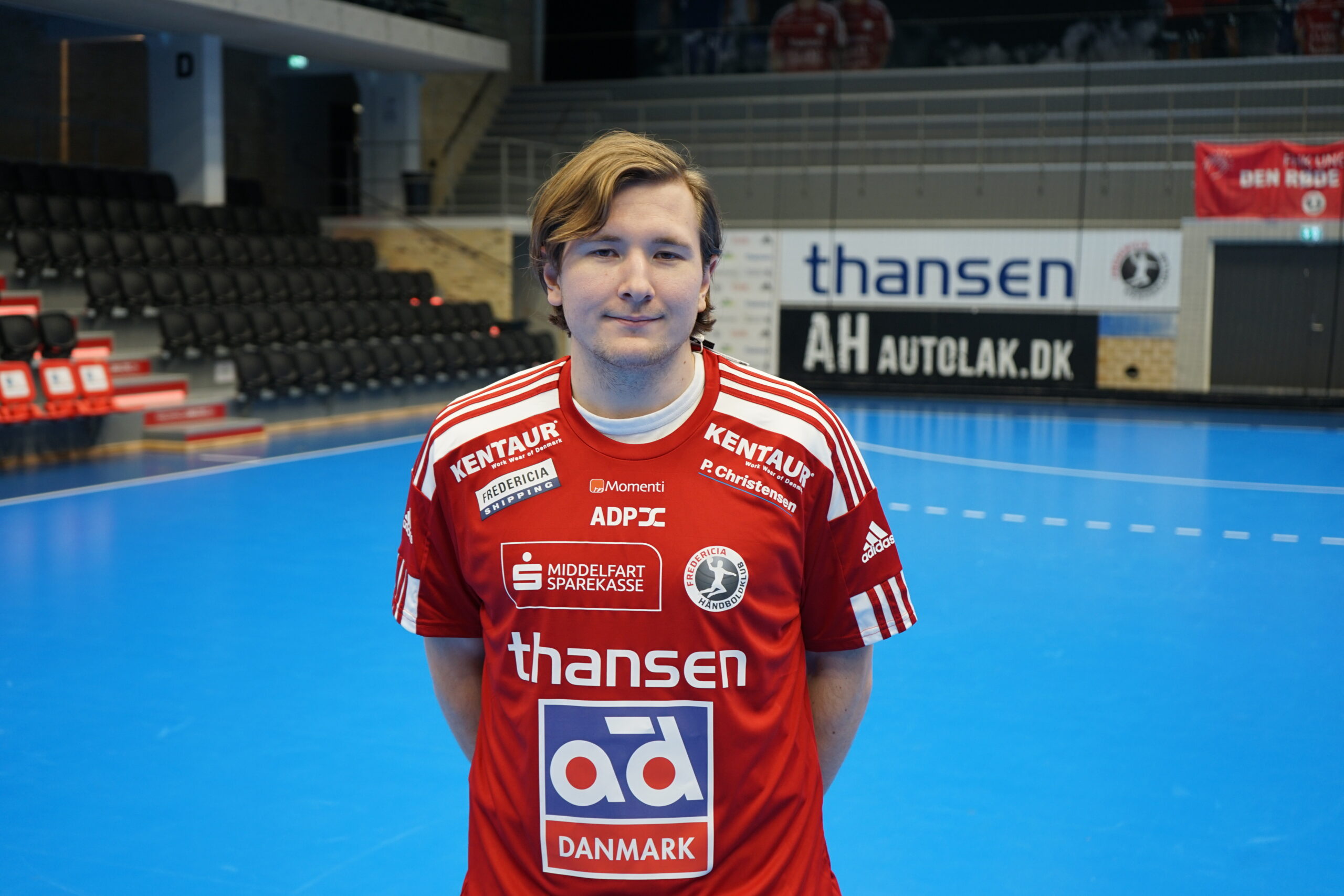 FHK har svensk playmaker på plads
