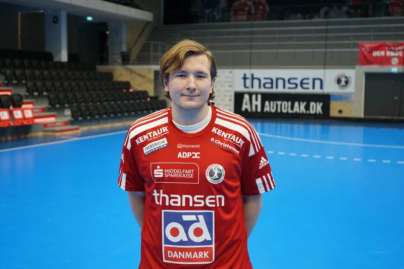 FHK har svensk playmaker på plads