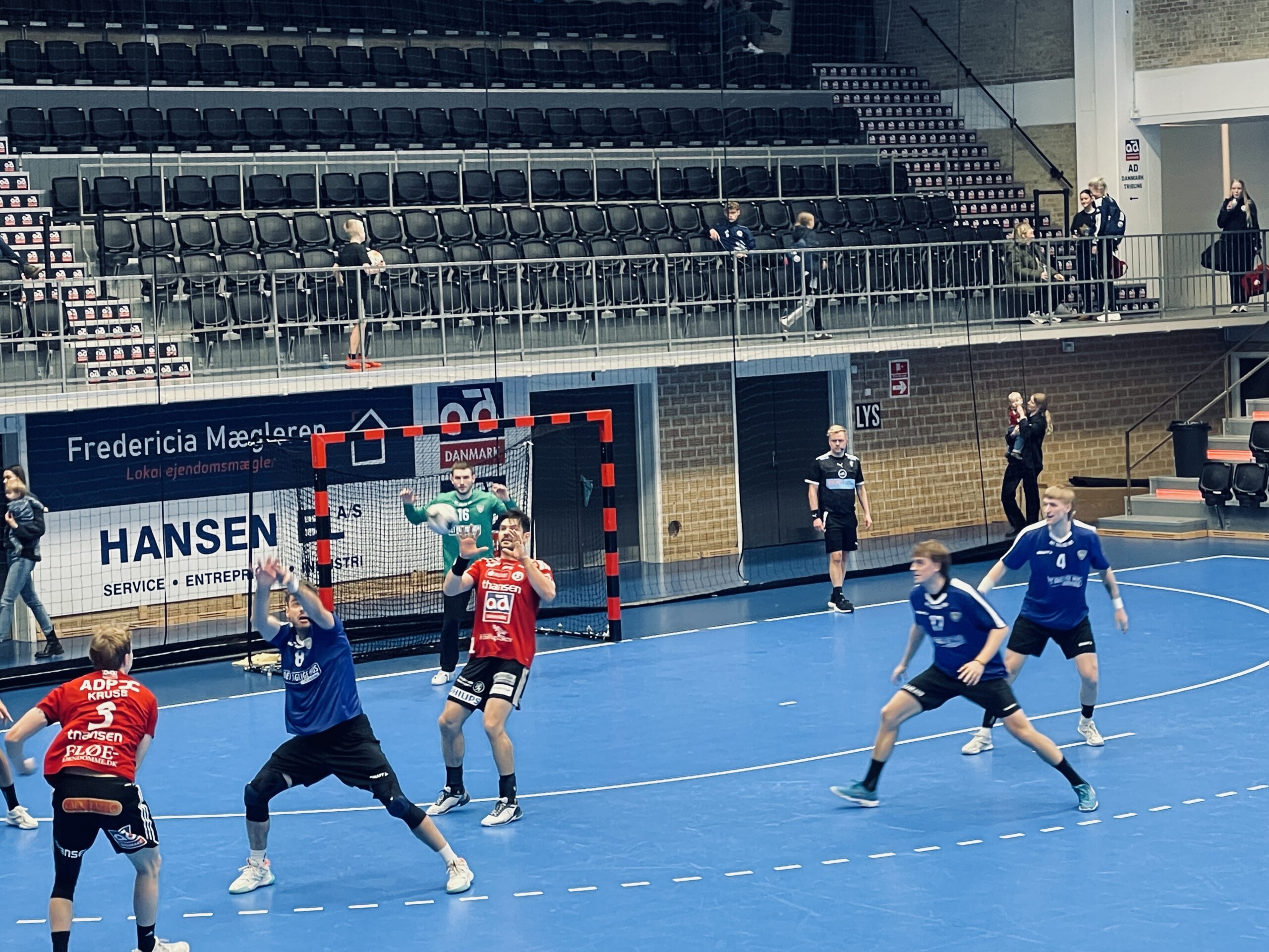 Stolpe ud for FHK i testkamp