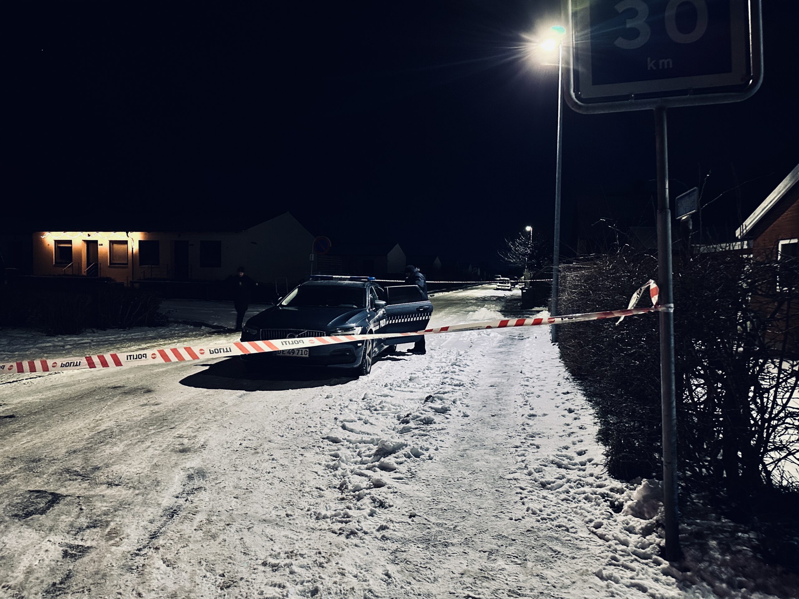 Politiet massivt til stede på Hyrdevej