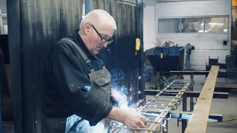 79-årige Egon: En livslang passion for svejsning