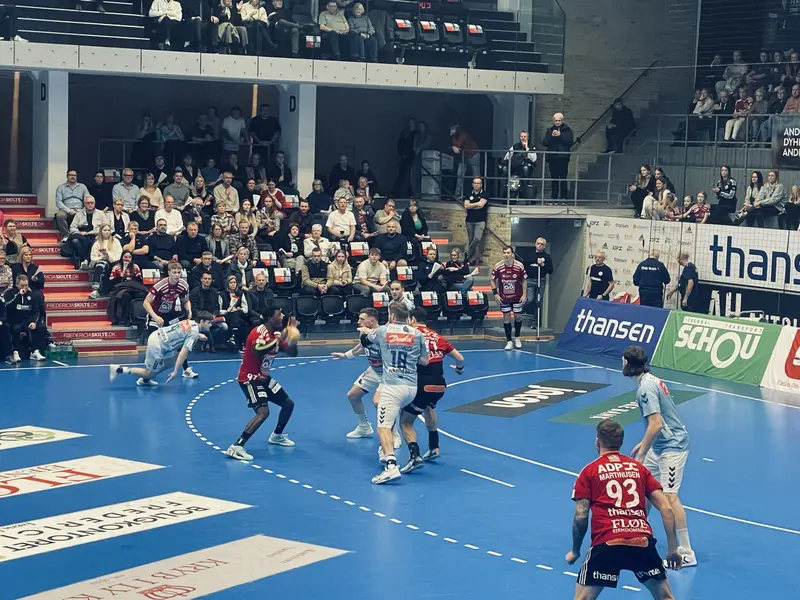 FHK øgede afstanden efter arbejdssejr