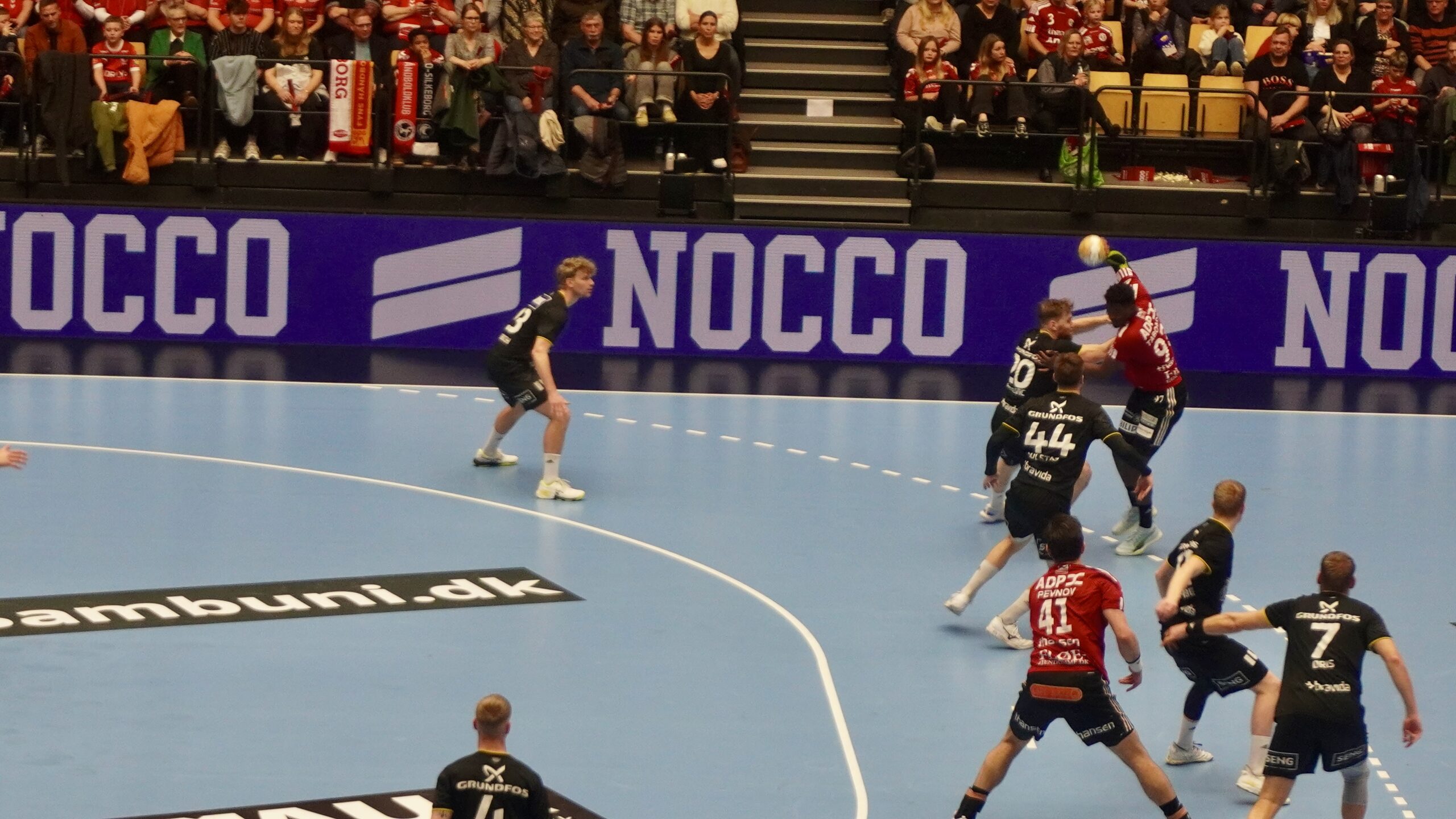FHK kom tomhændet fra Final4