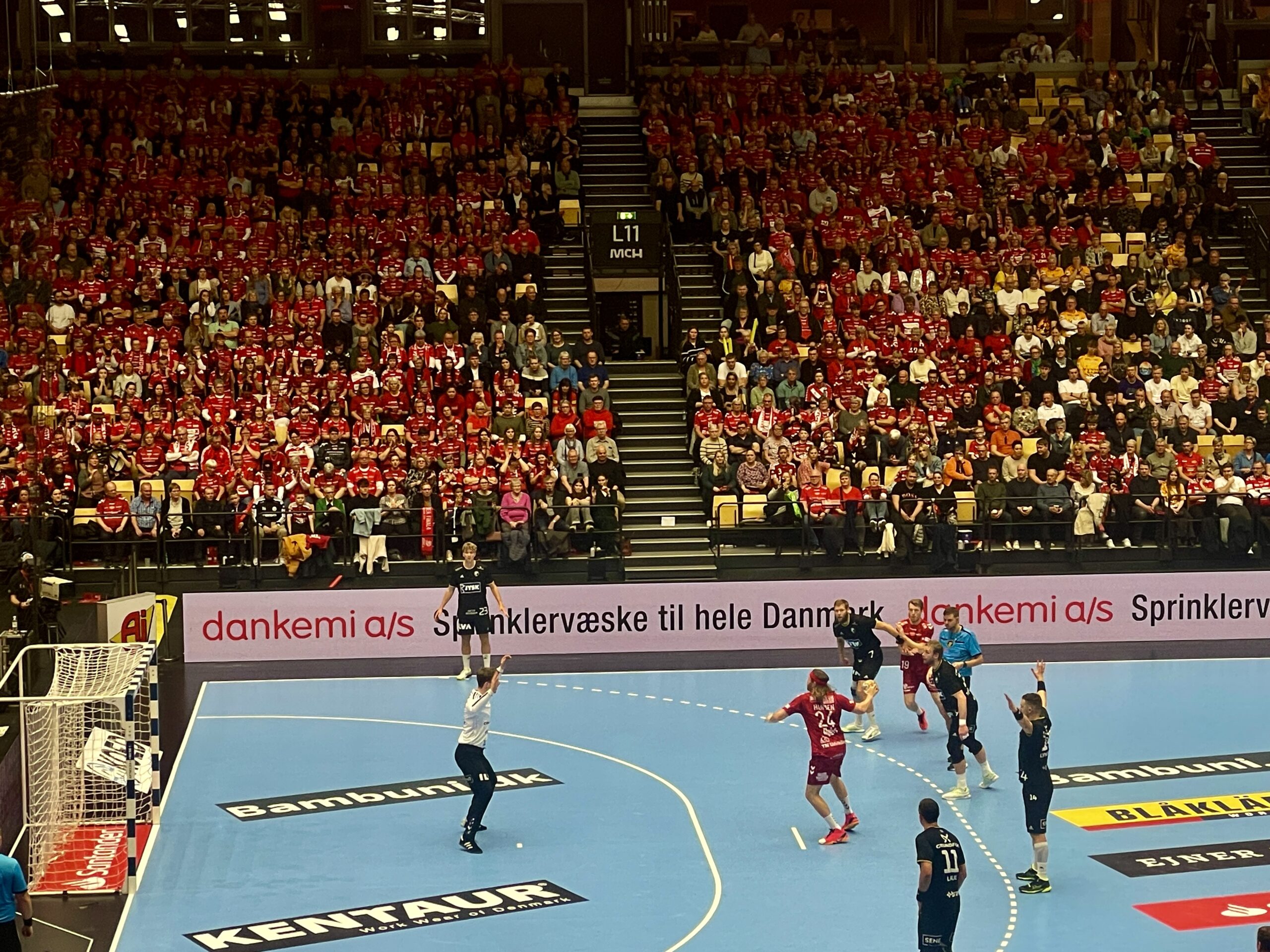 FHK møder BSH i bronzekampen