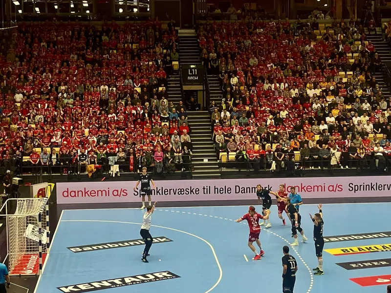 FHK møder BSH i bronzekampen