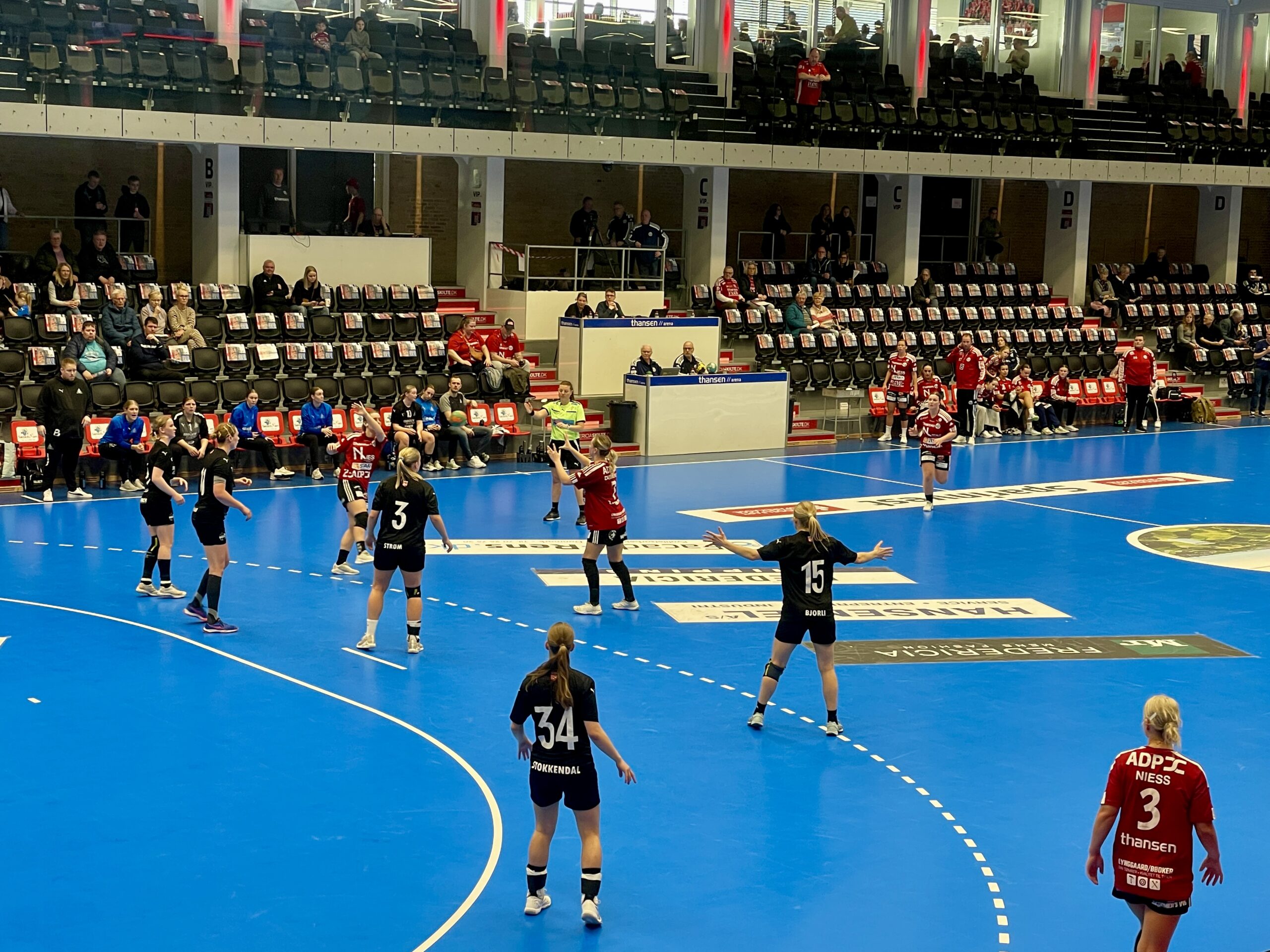 FHK afsluttede 1. division med et nederlag
