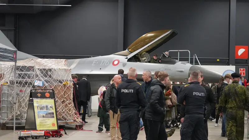 Action24 med masser af militær, politi og brand