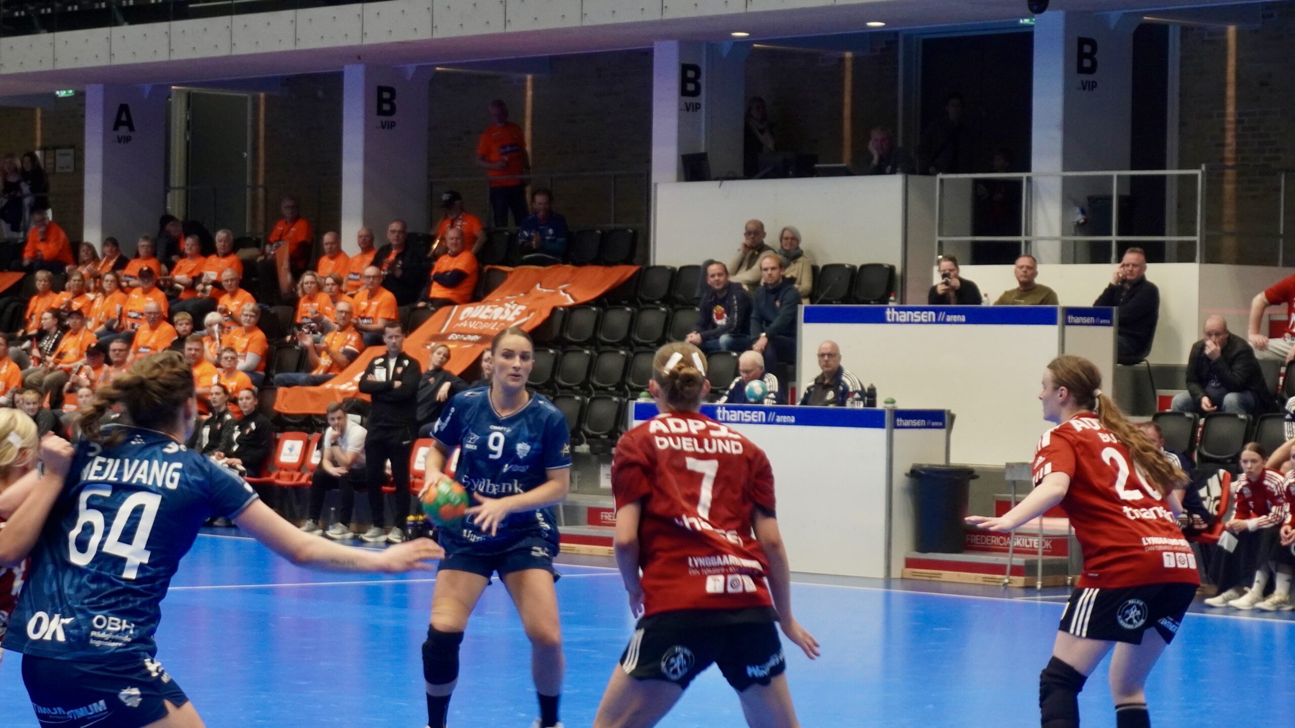 Verdensstjerner var FHK overlegne