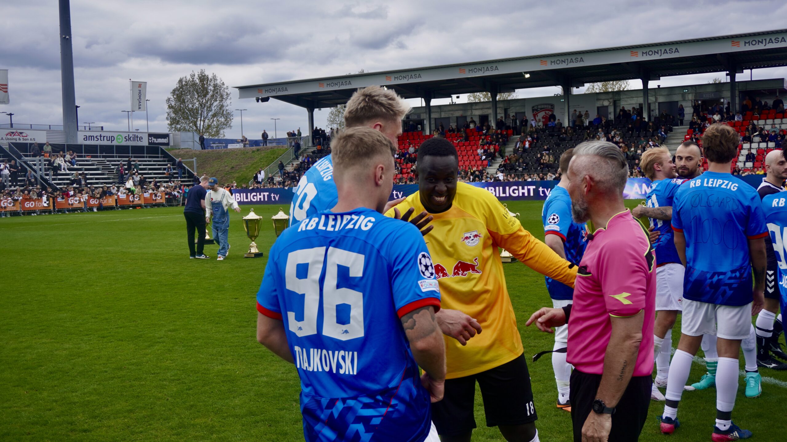 5000 festede på Monjasa Park