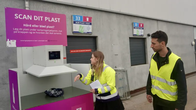 Robot hjælper med at sortere affald
