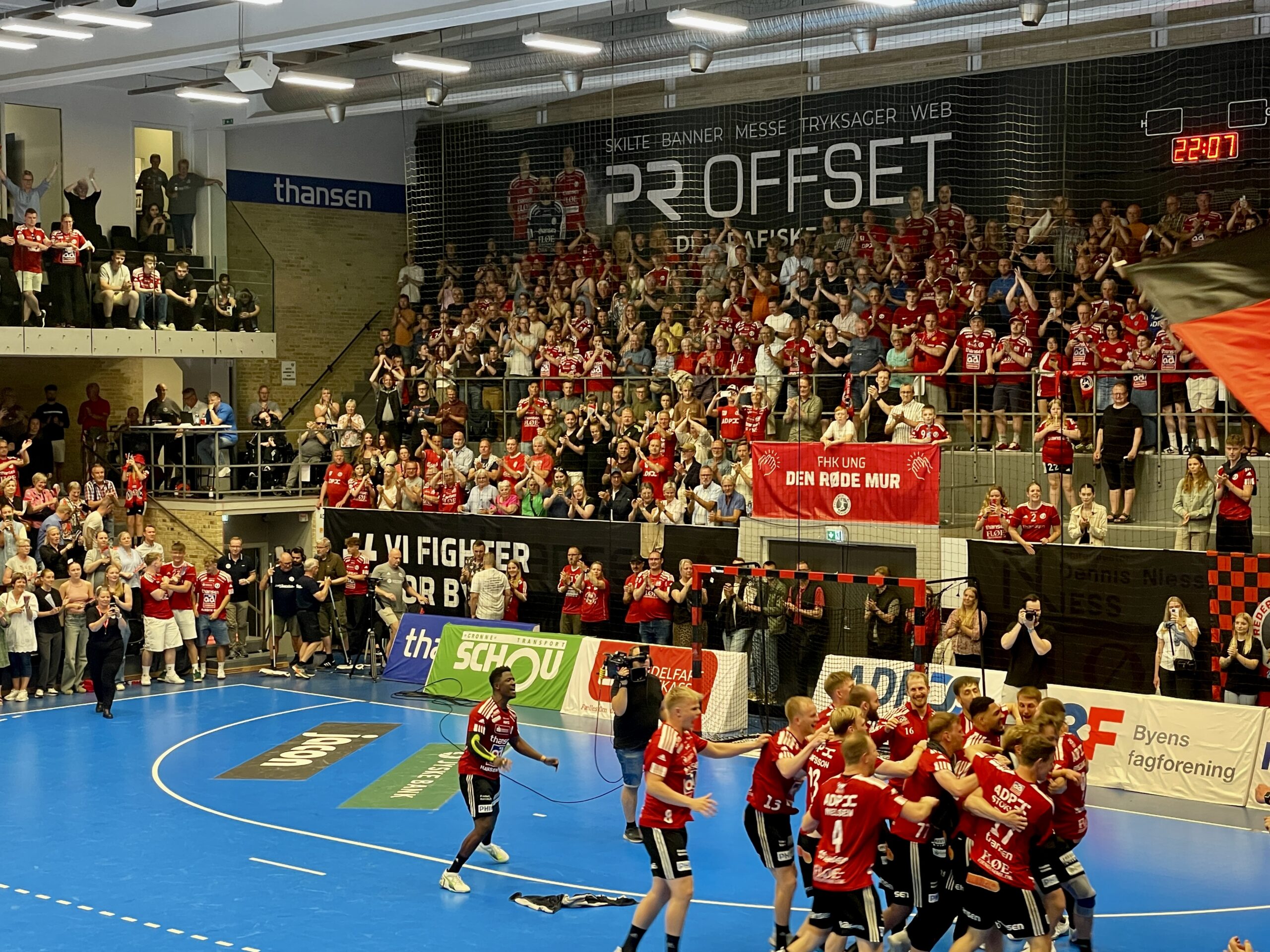FHK cruisede sig i historisk DM-finale