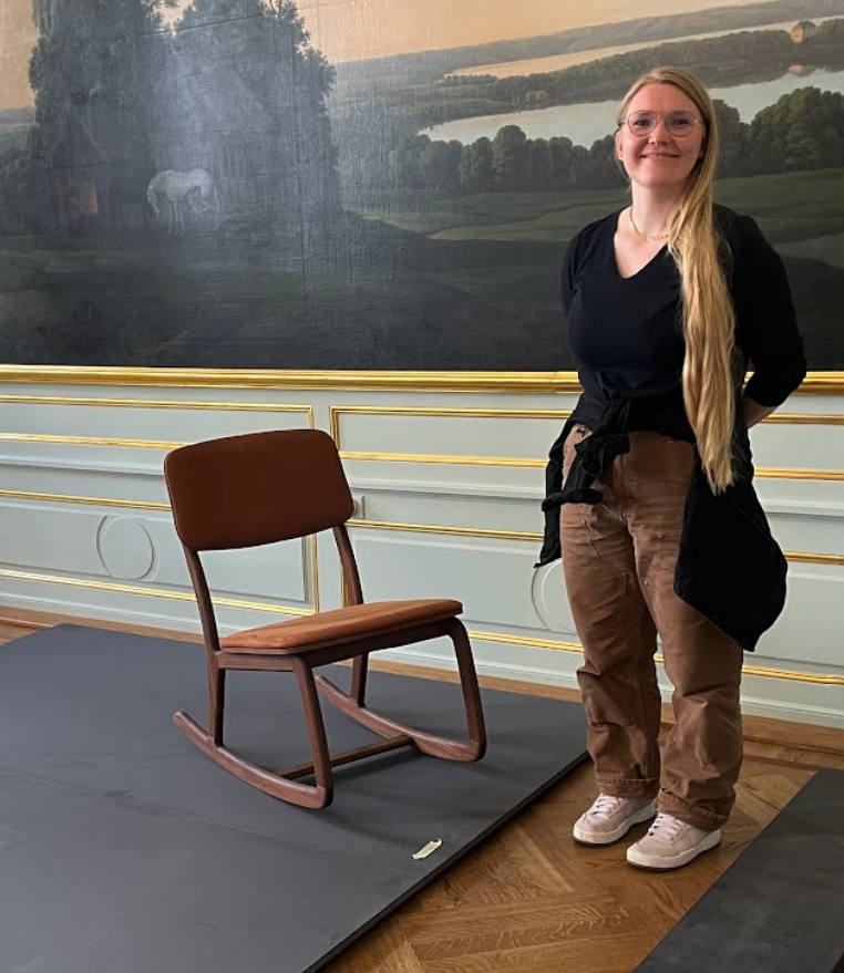 Julie Gjern bekæmper ADHD med innovativ gyngestol