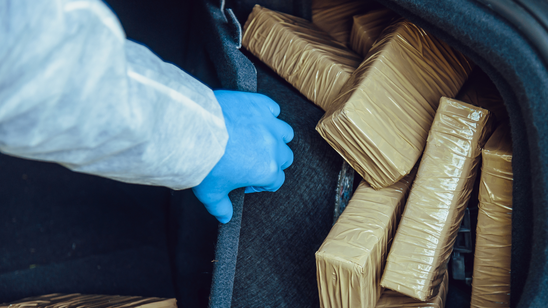 77-årig mand anholdt med 19 kilo hash i båden