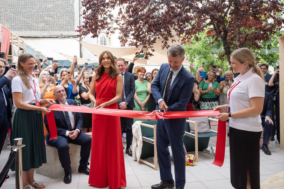 En royal åbning af Den danske pavillon i Paris