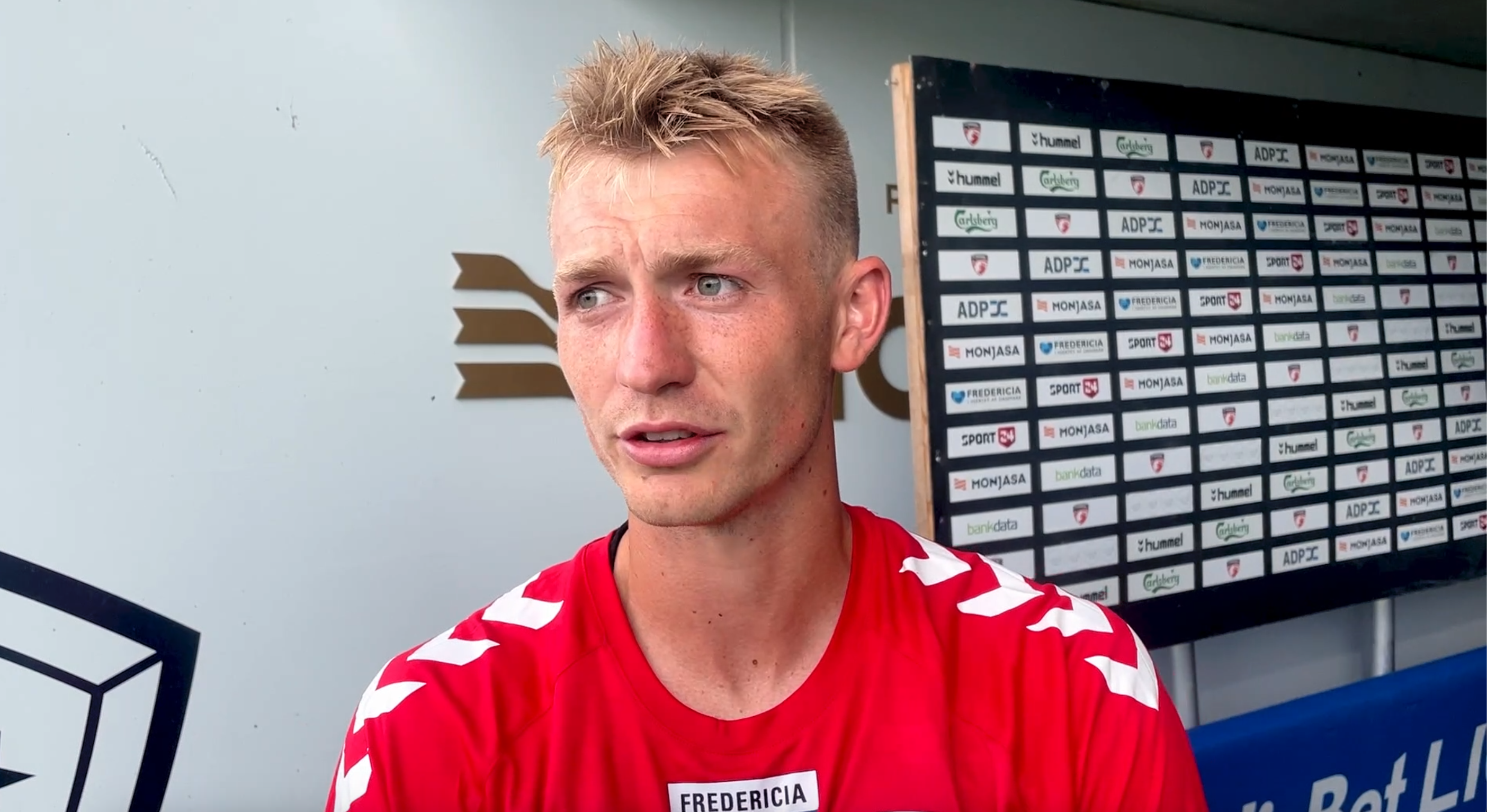 Rieper om hemmeligheden bag vanvidsmålet: Medvind, en keeper langt fremme og sekunders forspring