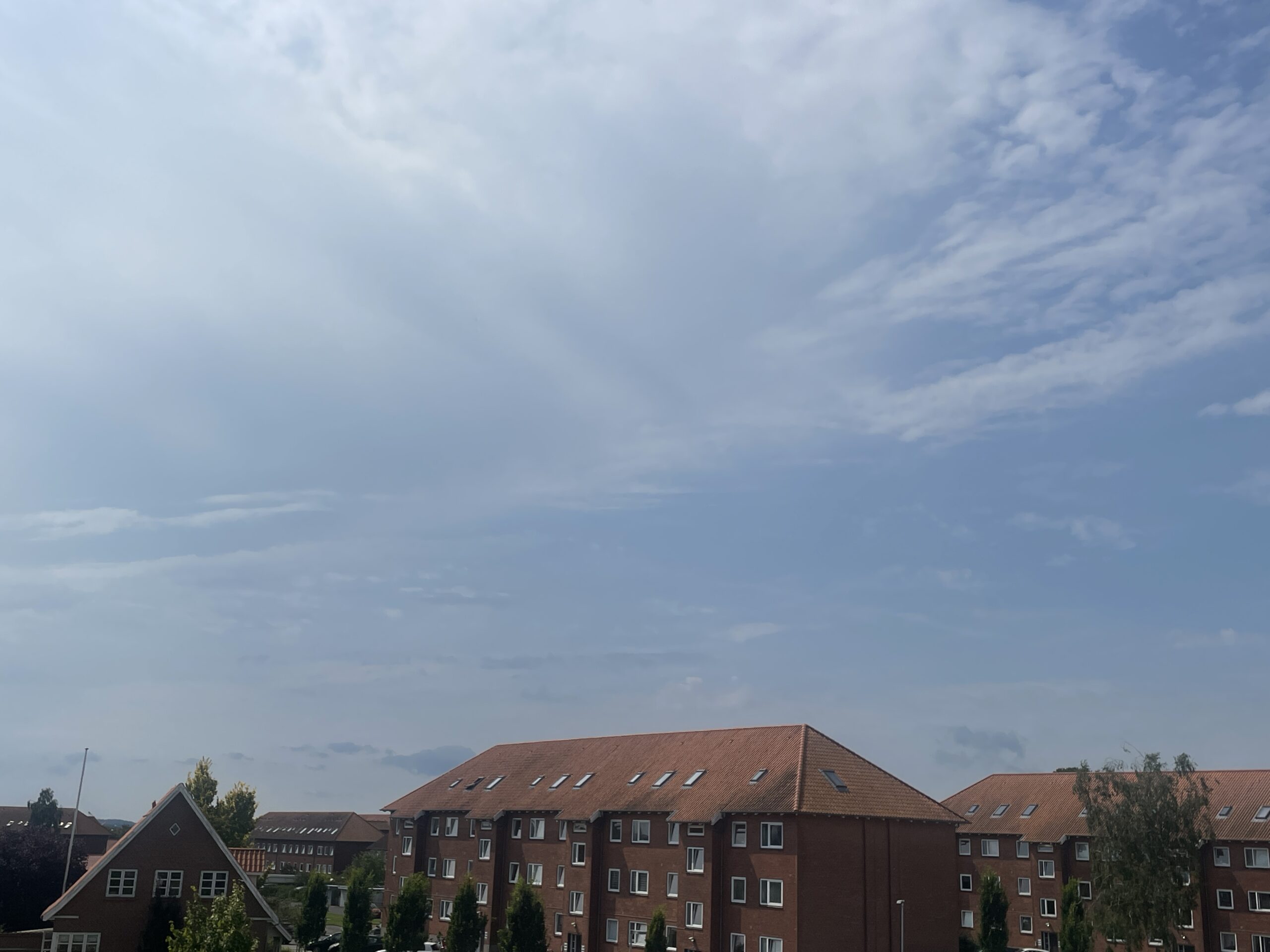 Skiftende sommervejr i weekenden