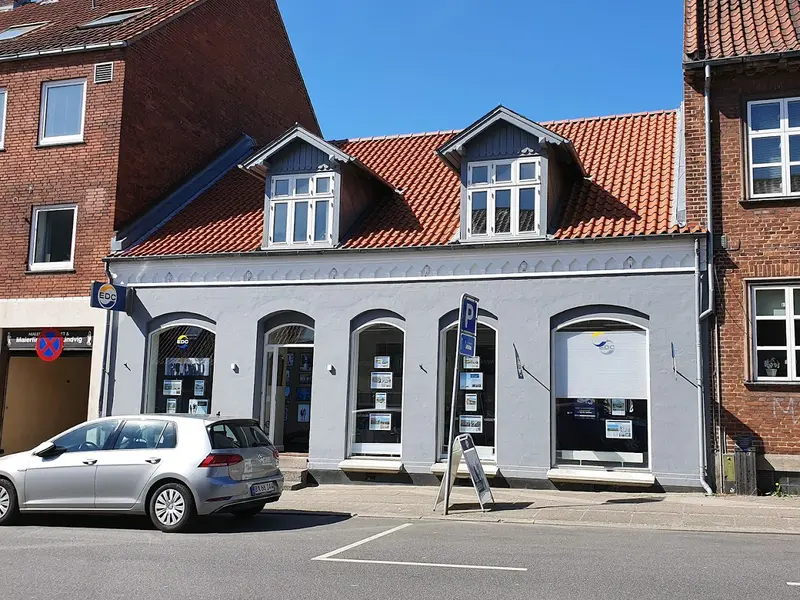 Indbrud hos ejendomsmægler