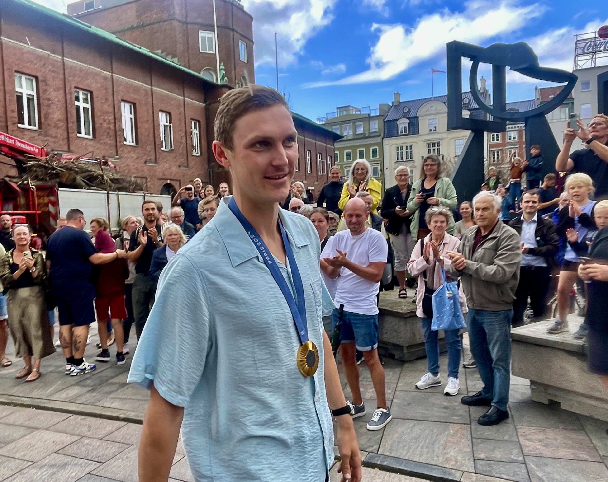 Hattrick-Axelsen vinder DIF og Team Danmarks Årets Sportsnavn for tredje gang