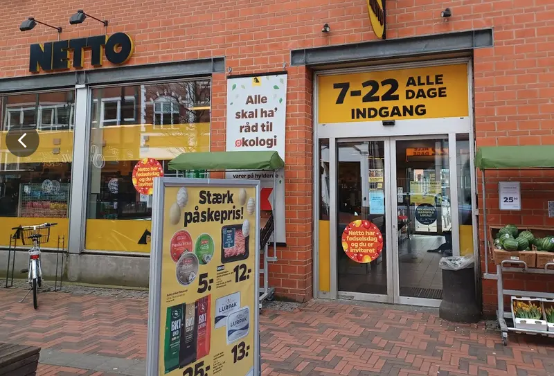 16-årig ville stjæle alkohol