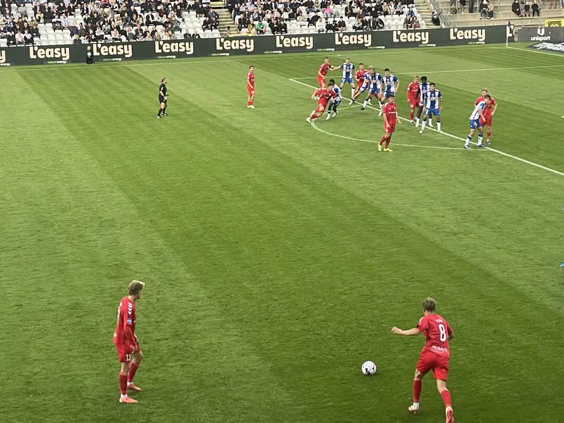 FC Fredericia bevarer andenpladsen trods nederlag i topkamp