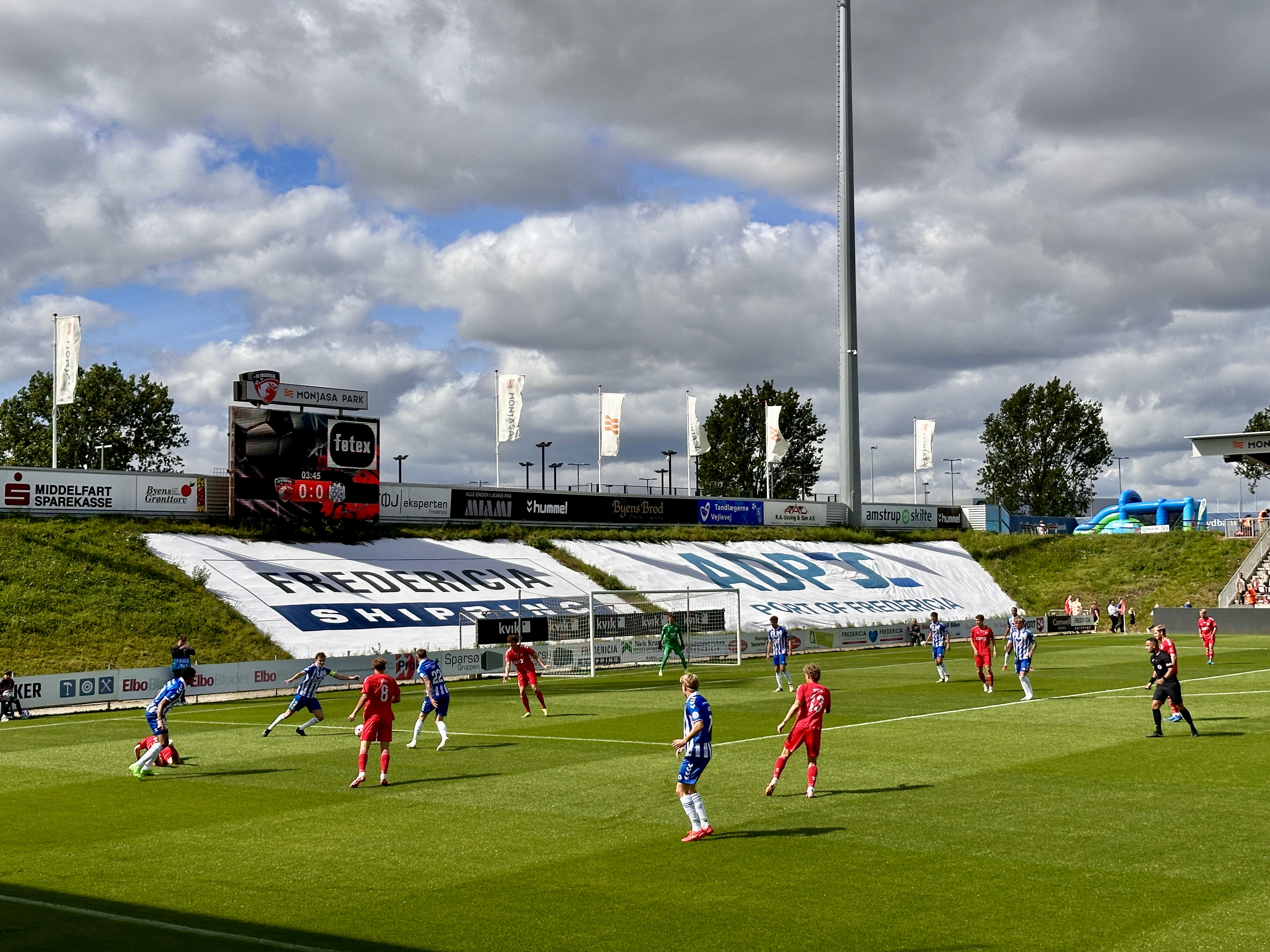 Invester i muligheden for Superliga