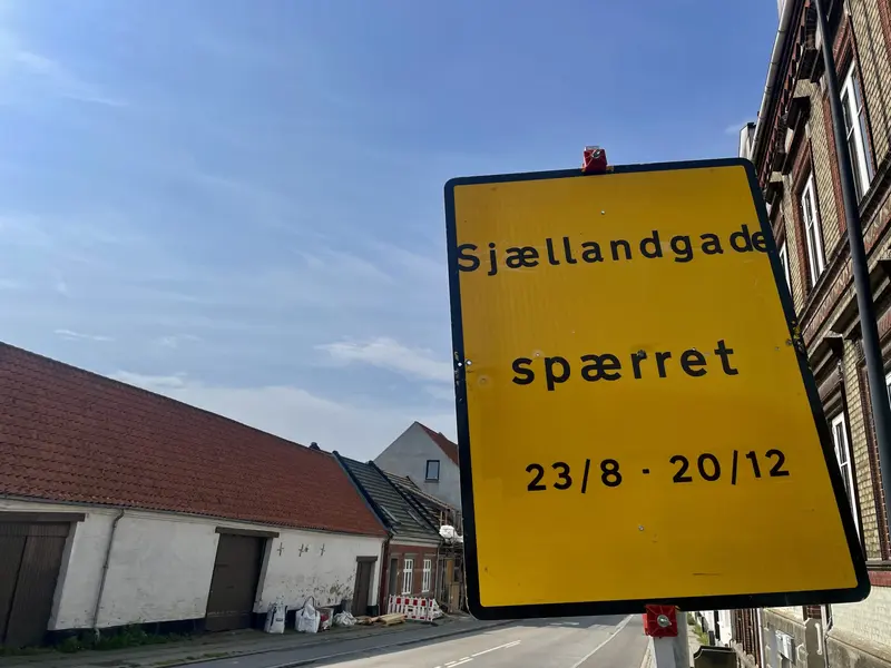 Manglende information på afspærringskilt skabte forvirring