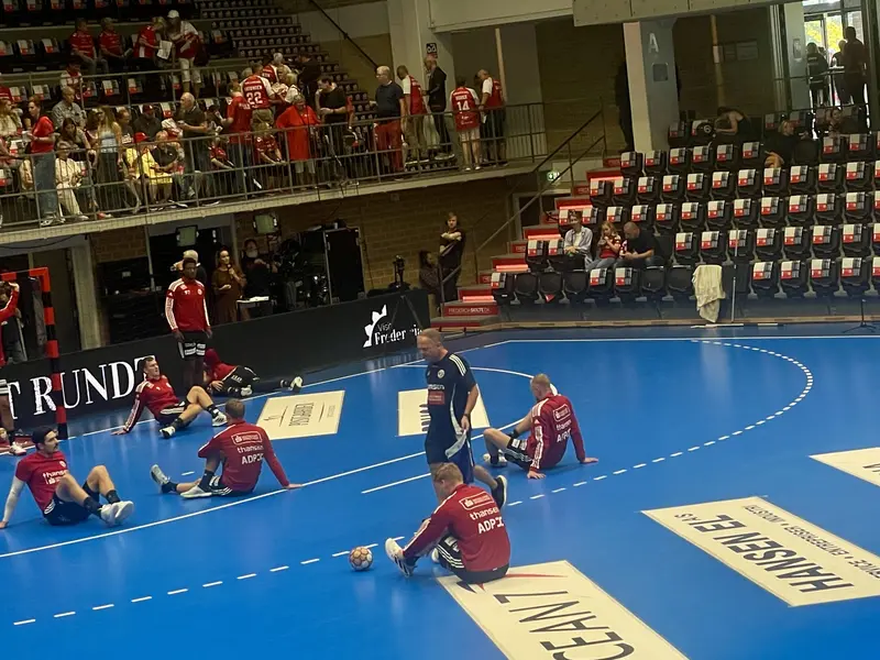 Live: FHK brager sammen med Aalborg