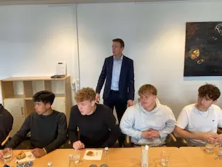 Gymnasieklasse besøgte nyudnævnt skatteminister