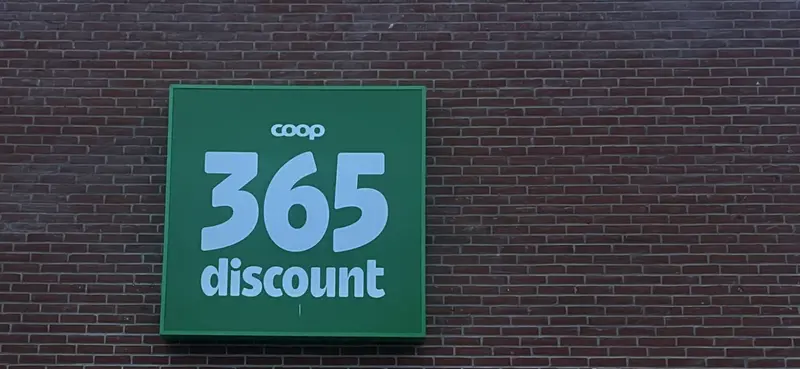 365 Discount i Skærbæk lukker