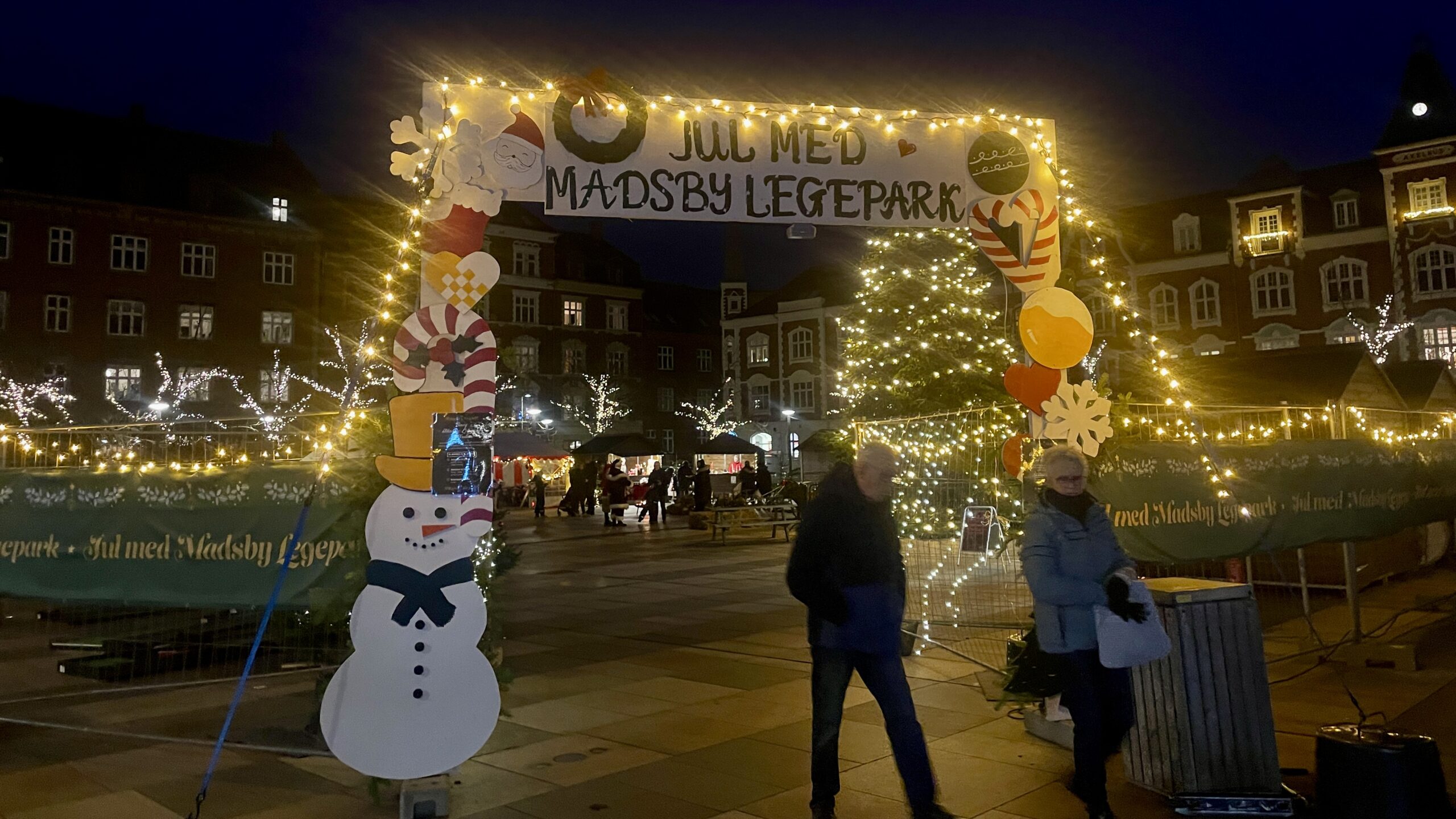 Madsbyparken skaber julehygge på Axeltorvet