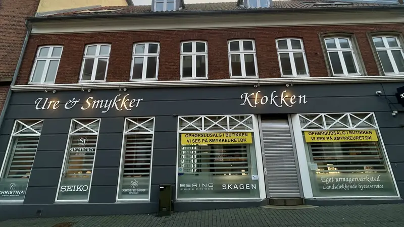 Klokken lukker fysisk butik og overgår til webshop