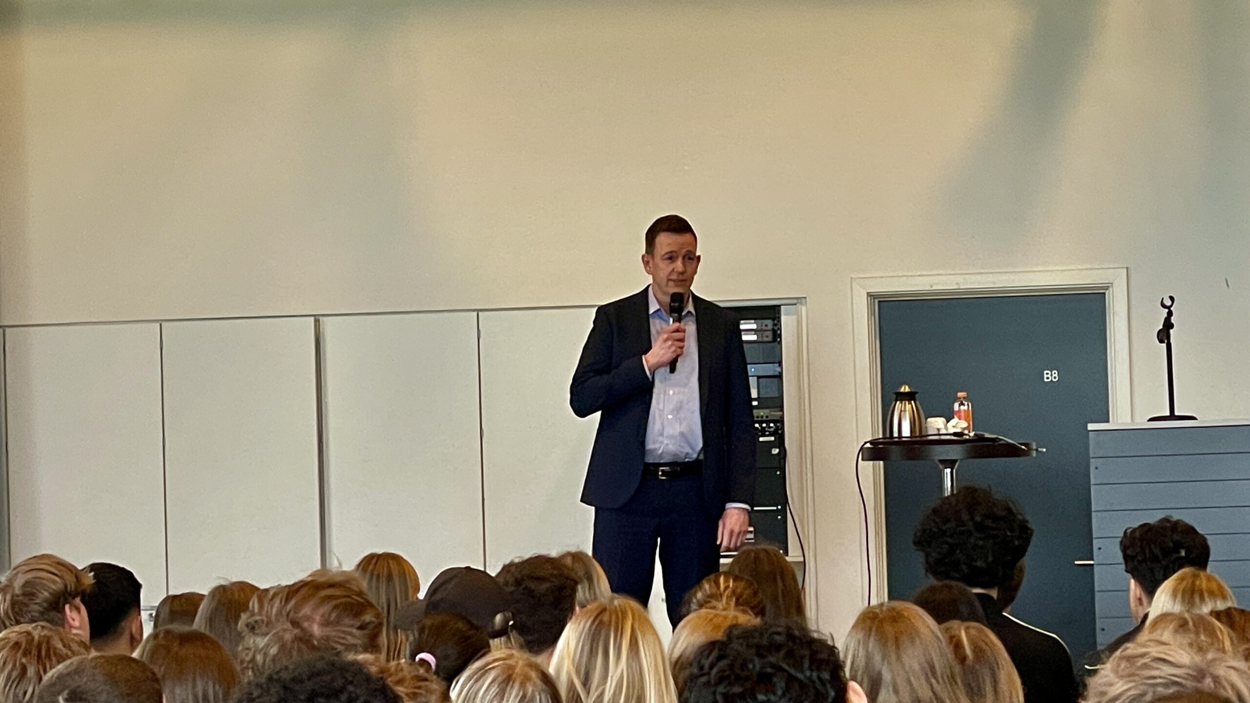 Skatteministeren tilbage på Fredericia Gymnasium