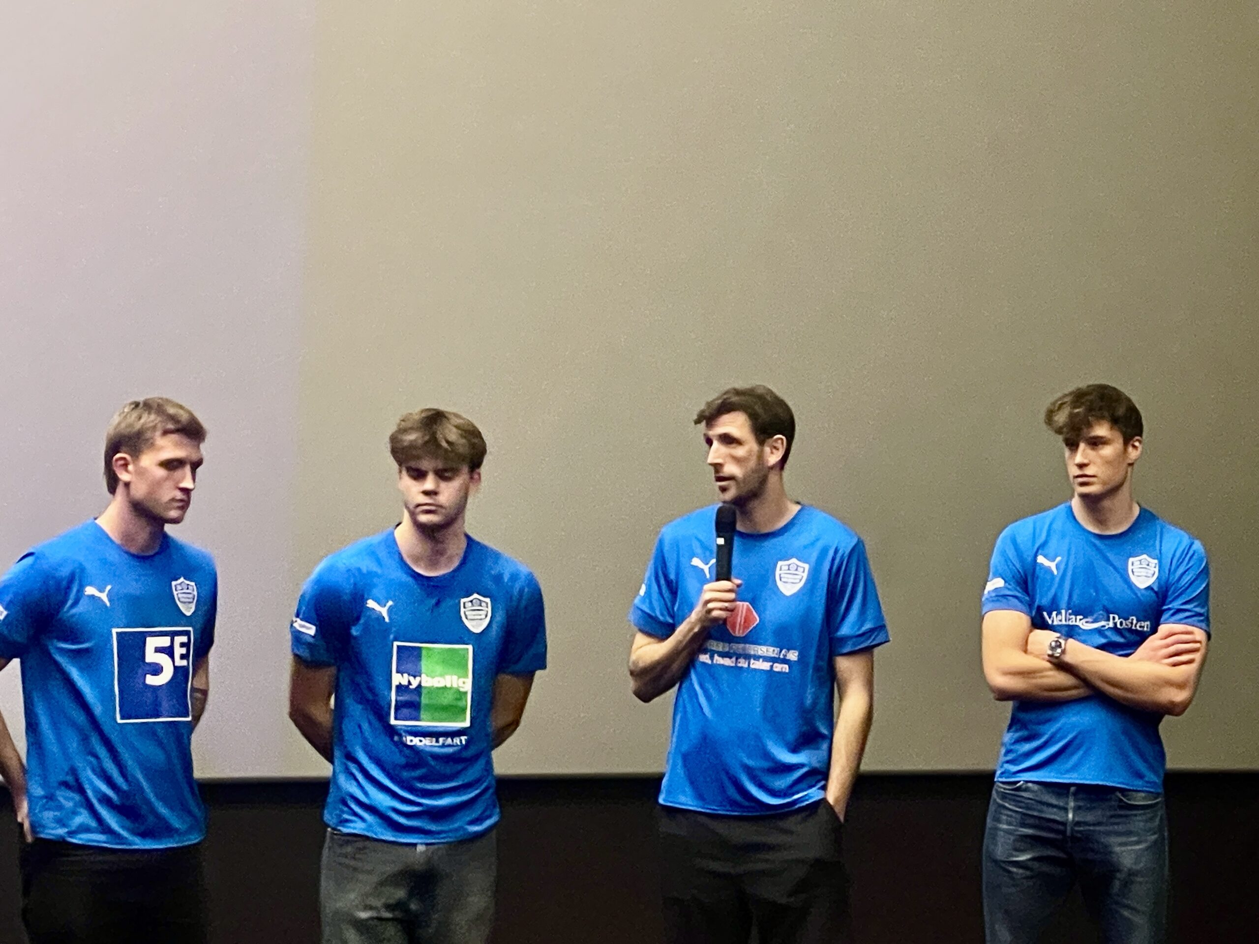 Middelfart Boldklub samlede sponsorer til en aften med store nyheder