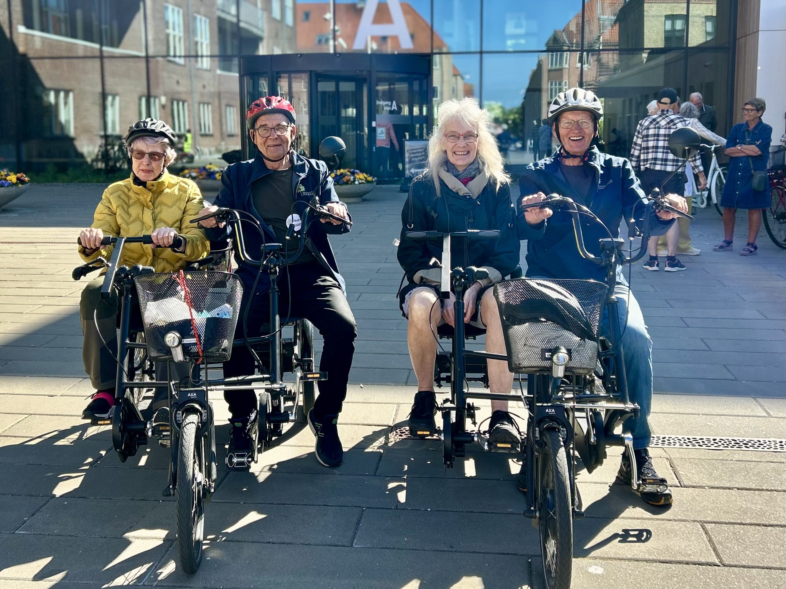 På tur med cykelpiloterne Mogens og Peter: »Når jeg går hjem, så er jeg glad«
