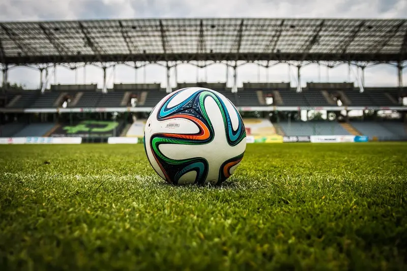 Sport, strategi og adrenalin: Hvad fodbold og online spil har til fælles