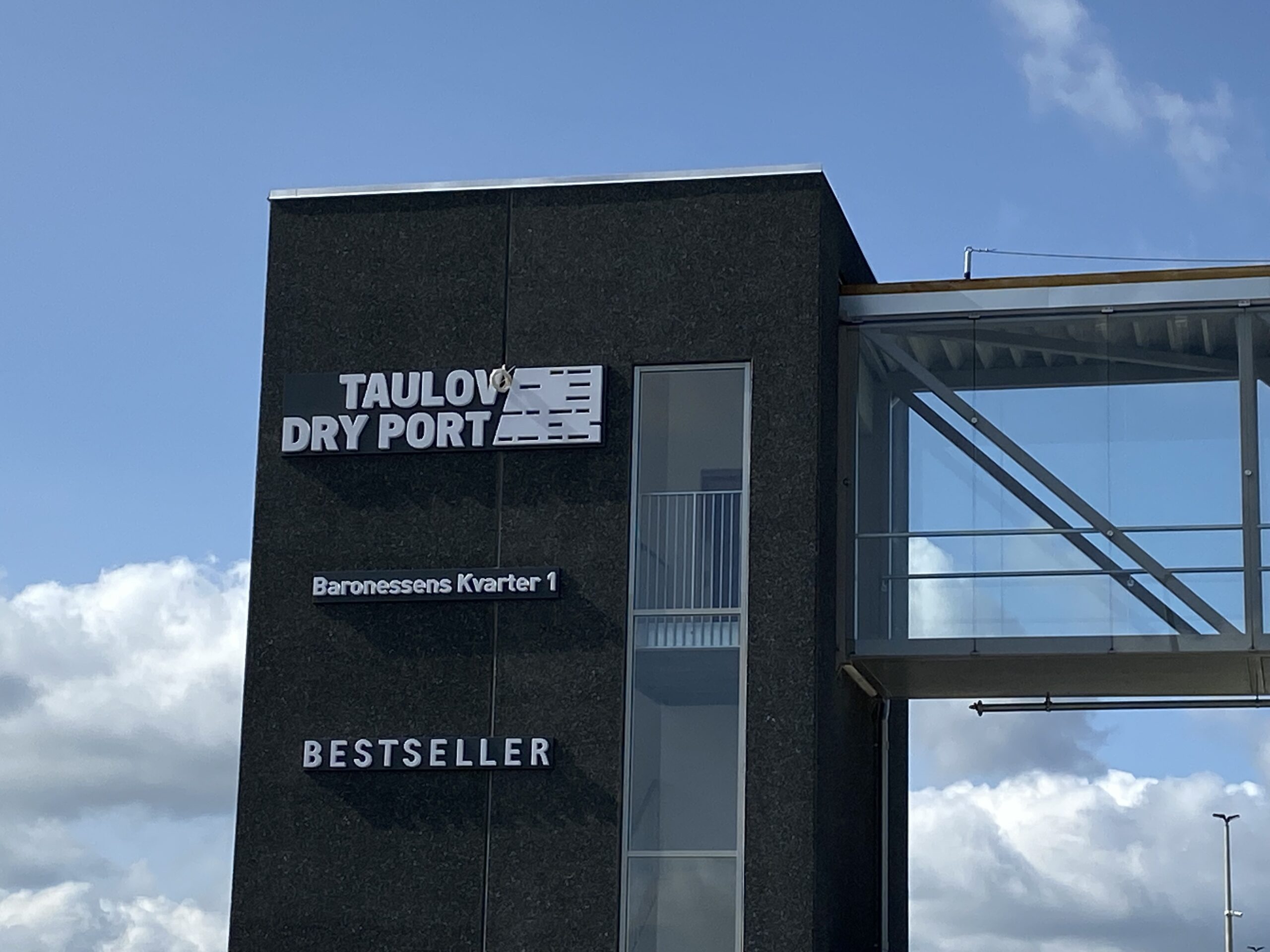 ADP og BESTSELLER udvider samarbejdet i Taulov Dry Port