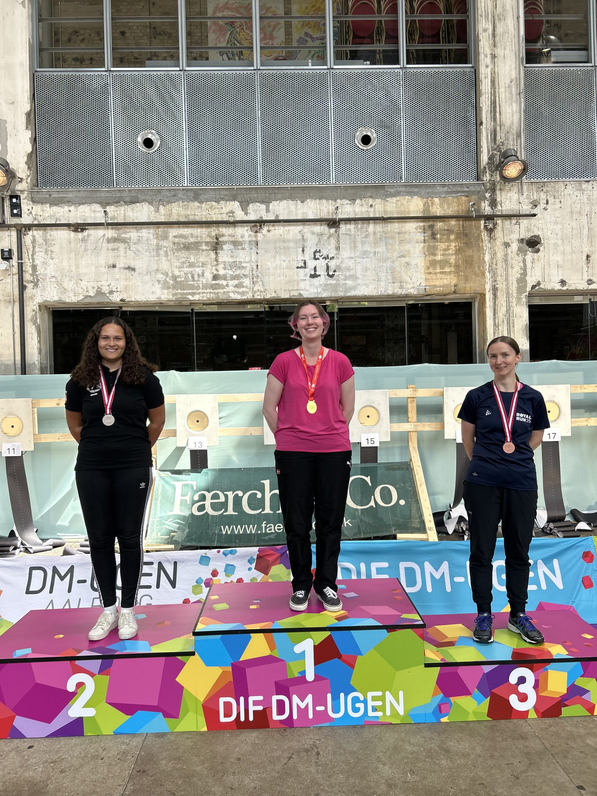 DM-guld til Louise Rasmussen i dame 10 m. luftpistol