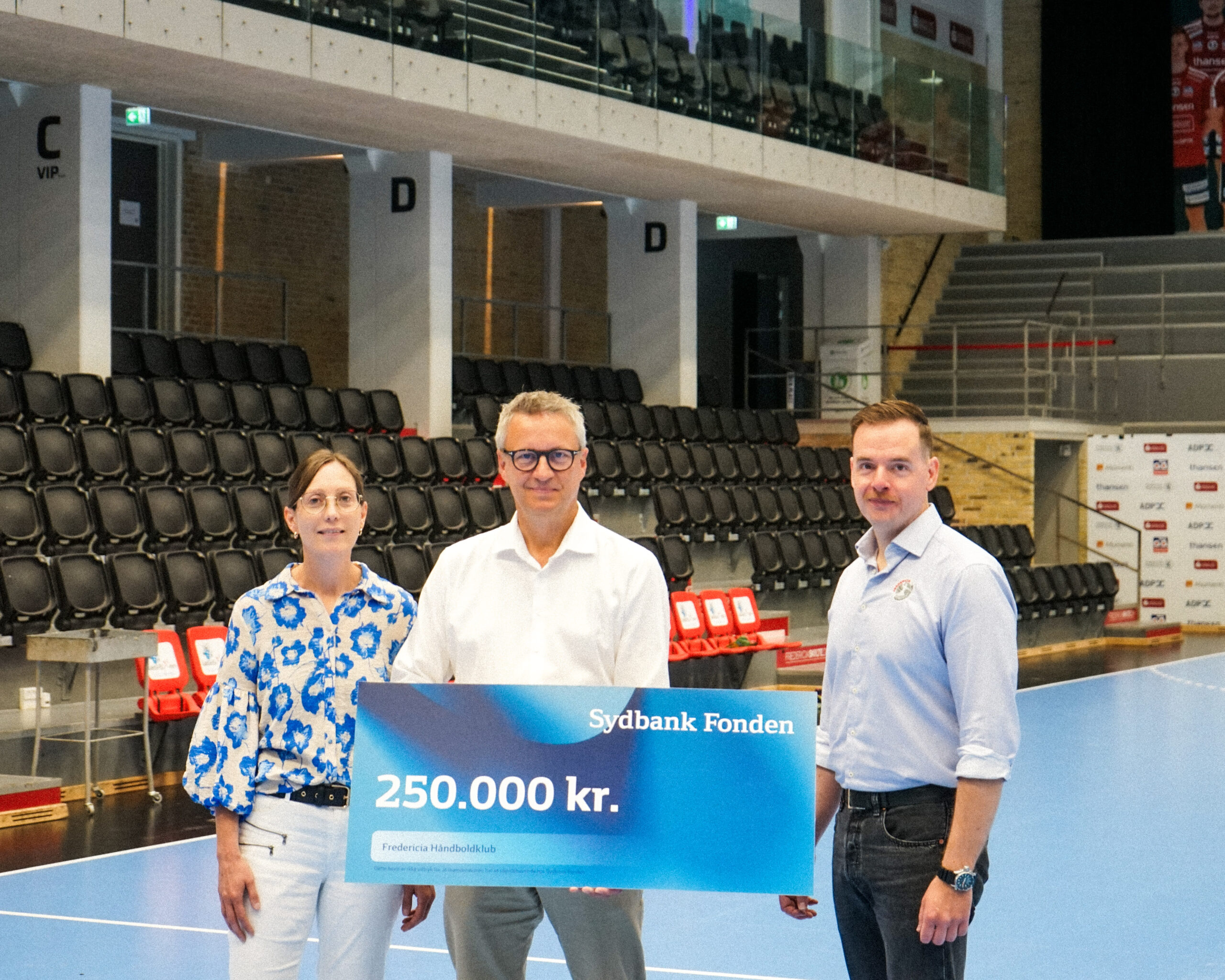 Fredericia Håndboldklub får stor donation til træningscenter og ungdomsmedlemmer