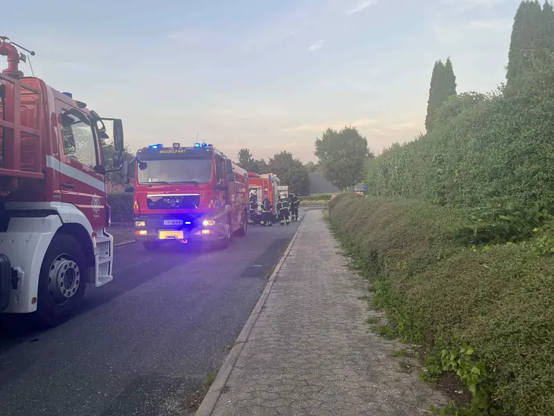 Skurbrand sendte sort røg ud over Lillebælt – sirener lød under Rock Under Broen