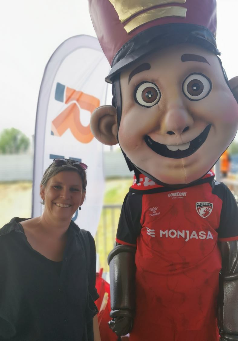 Bonnie skabte FC Fredericias nye maskot: »Det har været superspændende«