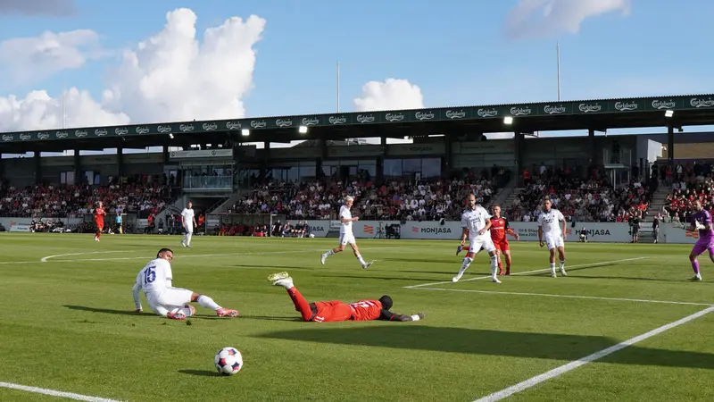 Borgmesteren fik gratis VIP med spisning hos FC Fredericia – og sad til bords med profiler fra byen