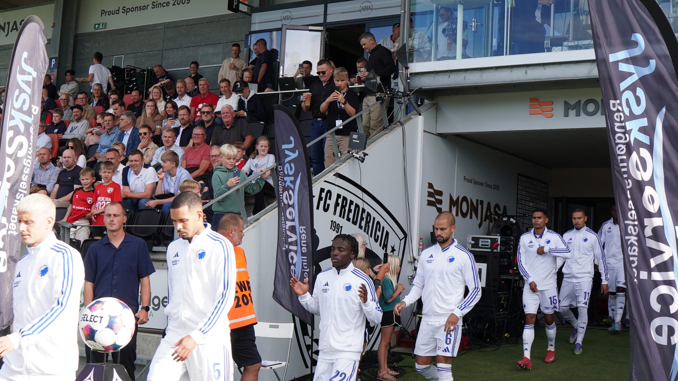 Fanklub refunderer bustur efter utilfredsstillende forhold i Fredericia