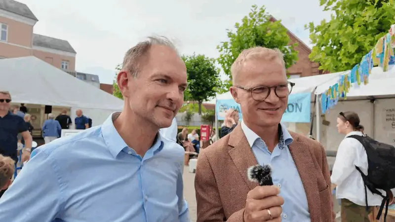 Minister for Grøn Trepart Jeppe Bruus og Borgmester Johannes Lundsfryd under Klimafolkemødet 2025