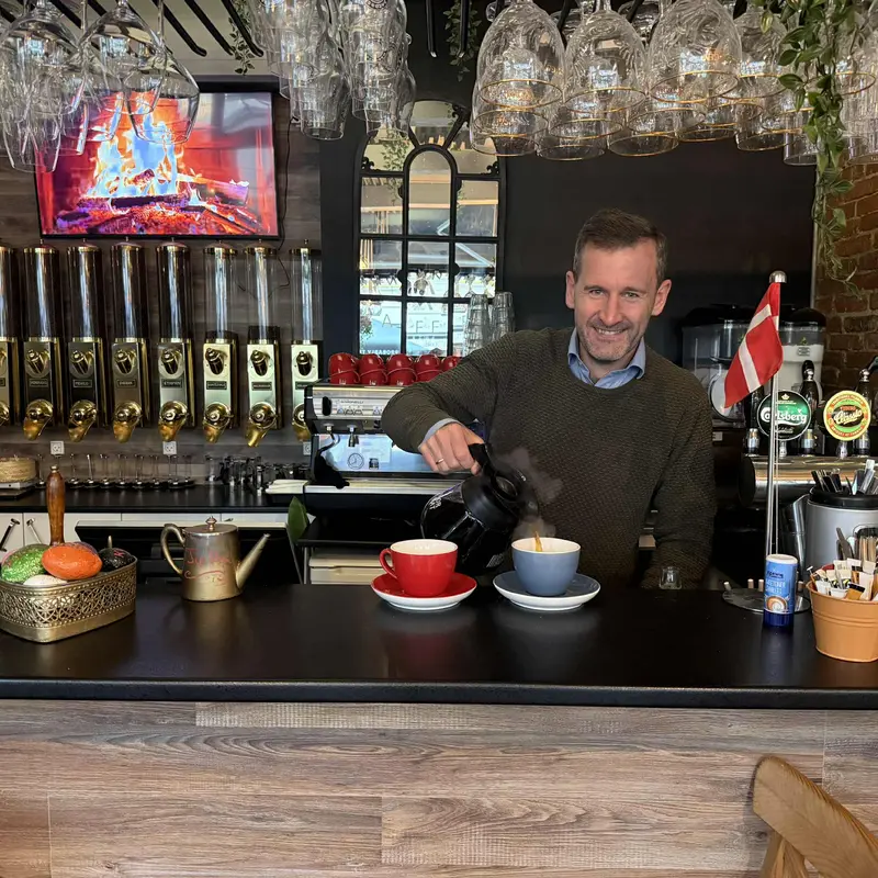 Venstres borgmesterkandidat møder fredericianerne over en kop kaffe