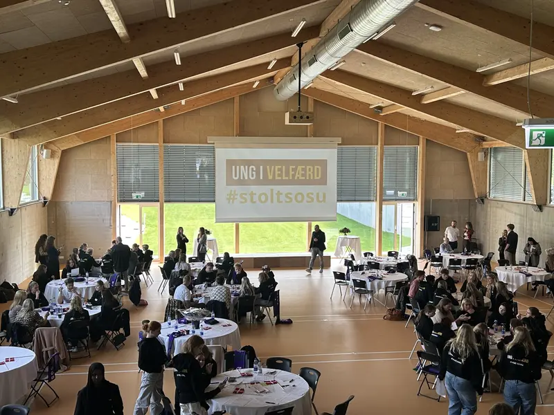 SOSU-elever viser vejen: Fredericia samler unge rollemodeller under #StoltSOSU