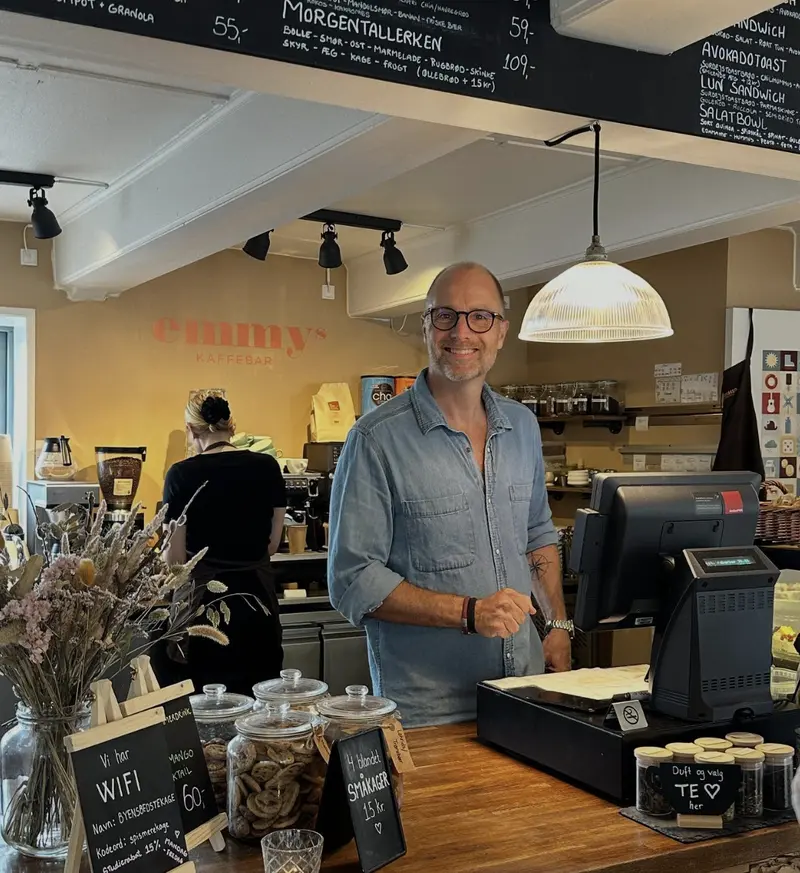 »Vi er mega stolte« Emmy’s Kaffebar i Middelfart nomineret blandt Danmarks 30 bedste kaffebarer