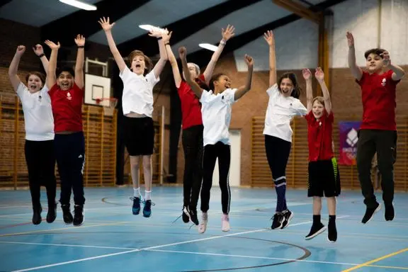 29.419 børn legede sig til fællesskab: Vinderne af DIF Skole OL for indskolingen er fundet
